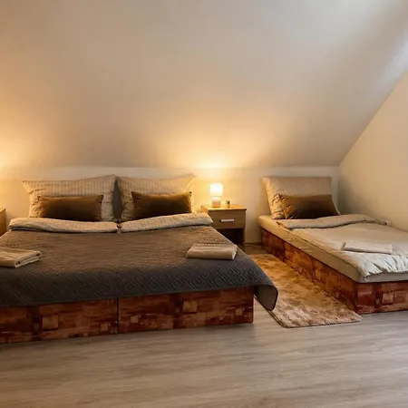 Lesny Dvor Retreat